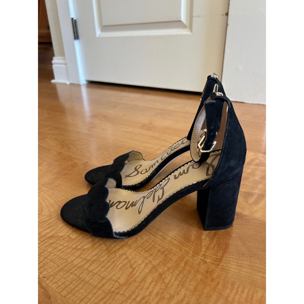 Sam Edelman Odila Black Suede Scalloped Block Heel Sandals Womens 8M